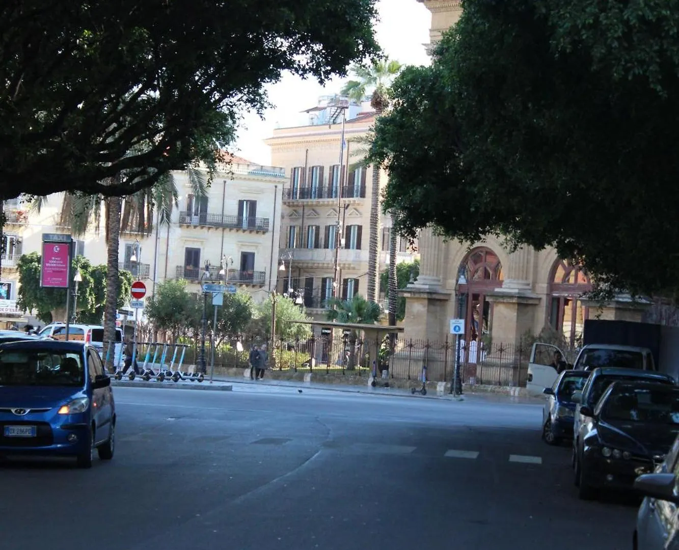 Falstaff Rooms & Suites Palermo Pensionat