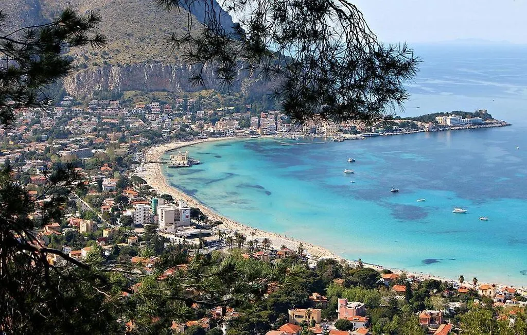Falstaff Rooms & Suites Palermo Pensionat