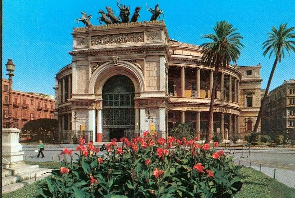 Falstaff Rooms & Suites Palermo 0*,  Italien
