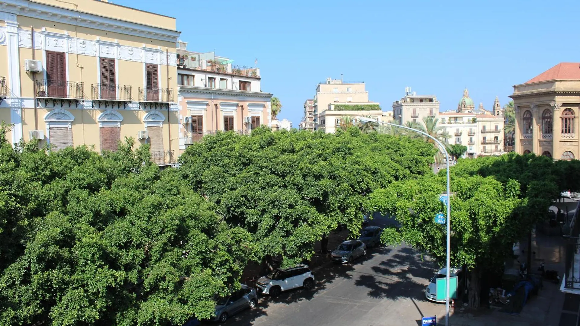 Falstaff Rooms & Suites Palermo Italia