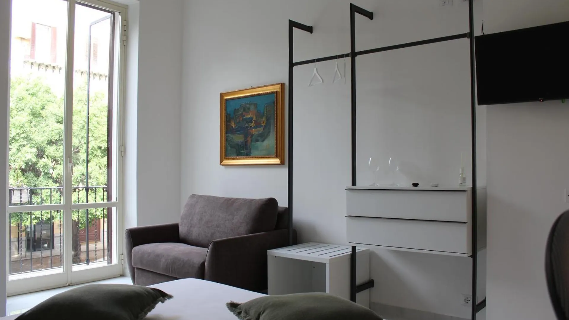Falstaff Rooms & Suites Palermo 0*,  Italia
